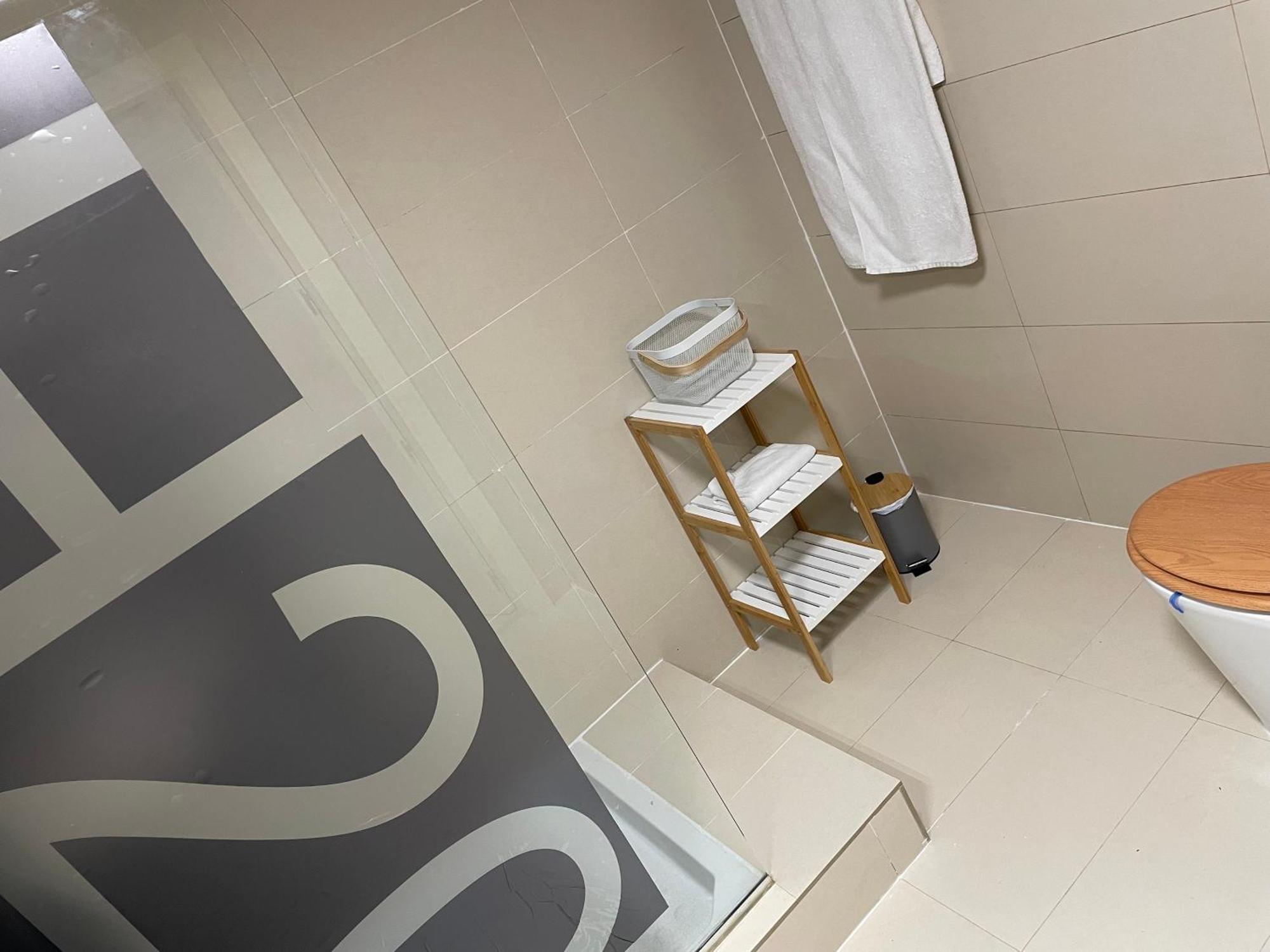 Criteriahome! Nice&Easy Madrid Bagian luar foto